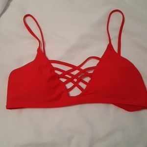 NWOT🔴 Bikini top